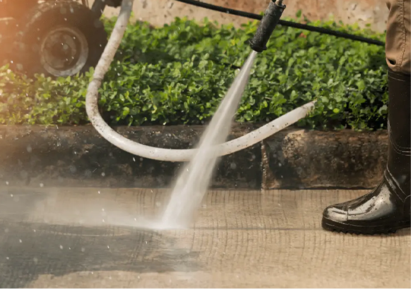 Sidewalk & Concrete Cleaning